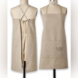 Rae Dunn linen blend apron-“let the beauty you love be what you do.”– NWT
